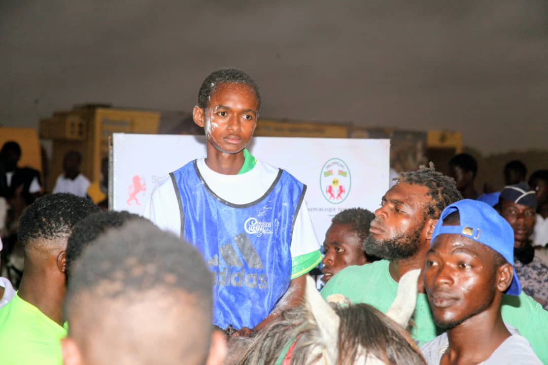 Cérémonie de remise