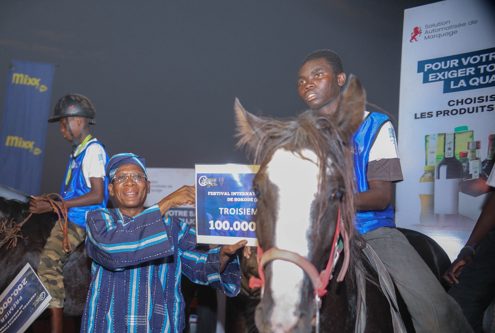 Cérémonie de remise